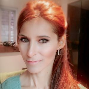 Meet your Posher, Kassandra